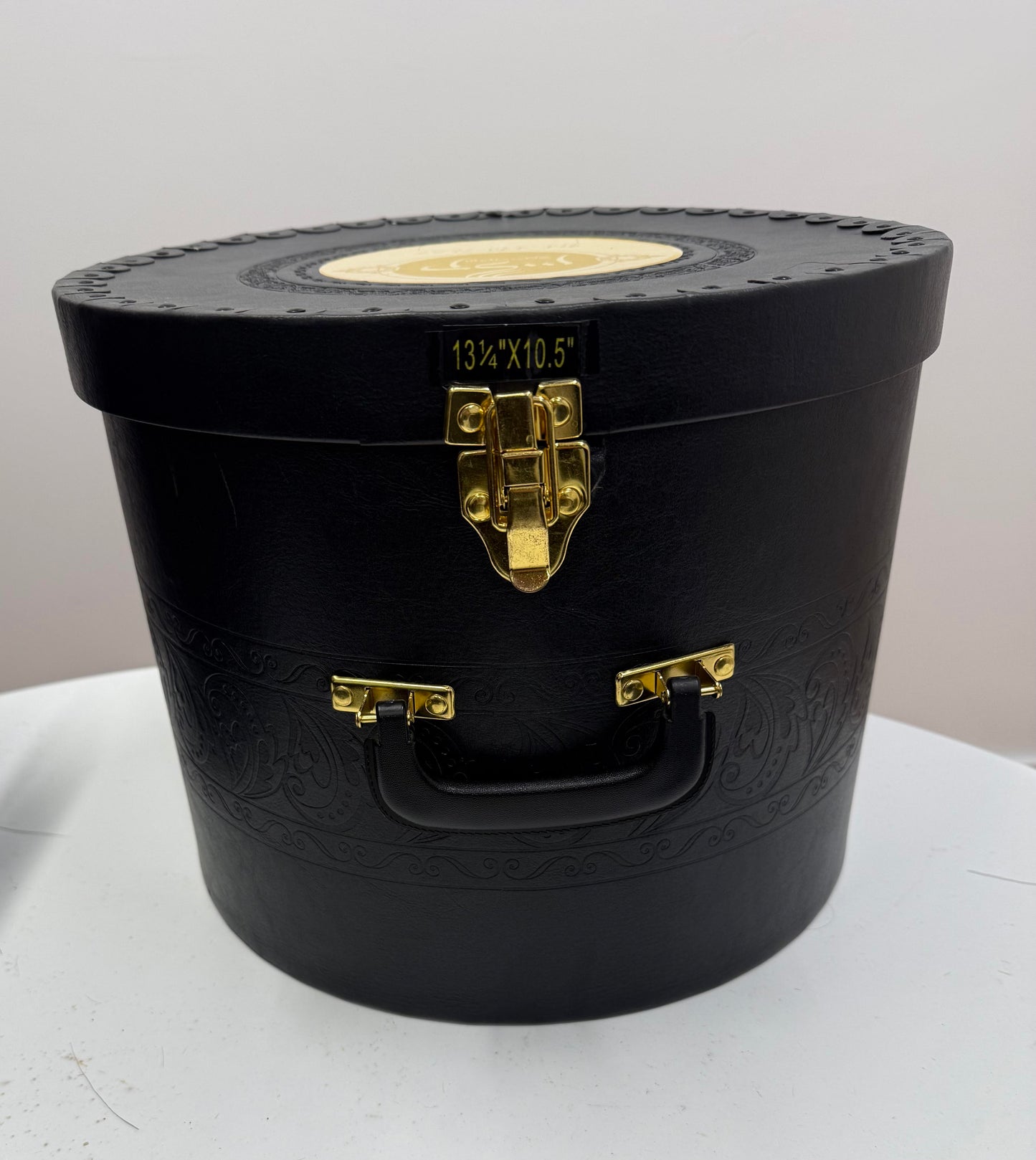 New Shtreimel Box
